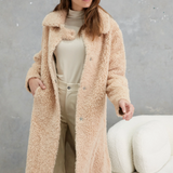 ANNIKA Wool Coat